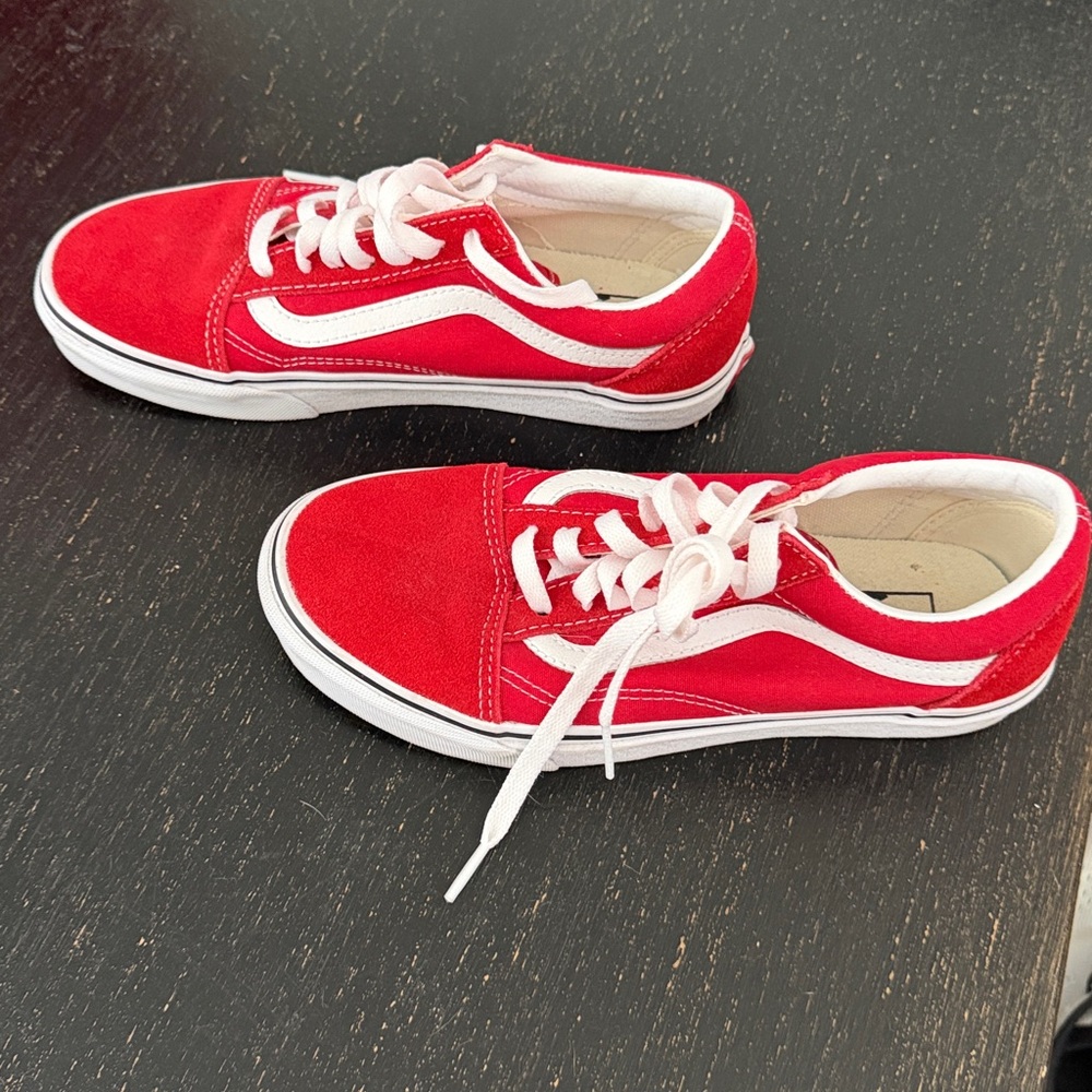 Vans Old Skool - Racing Red/True White 
Size: Women’s 7 / Men’s 5.5 - Picture 5 of 8